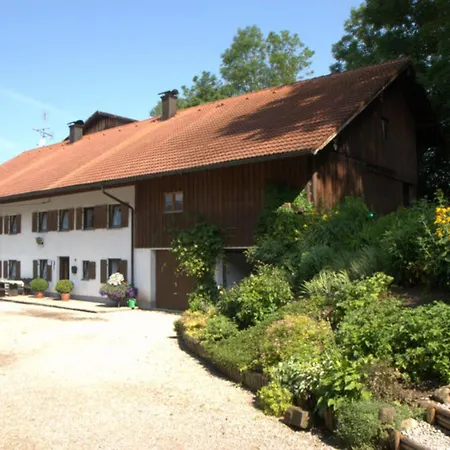 Ferienhaus, Bauernhof Mit Angel- Und Badesee, Rosshaupten, Allgaeu Feriehus Roßhaupten