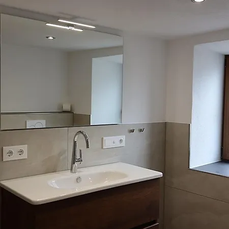 Ferienhaus, Bauernhof Mit Angel- Und Badesee, Rosshaupten, Allgaeu بيت للعطل