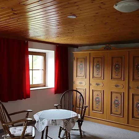 度假居 Ferienhaus, Bauernhof Mit Angel- Und Badesee, Rosshaupten, Allgaeu *